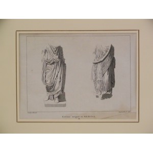 Estatuas antiguas en MERIDA